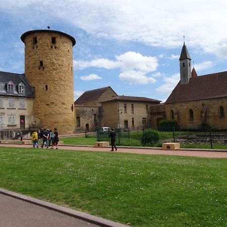 Le Chantemerle Briennon Chambre photo